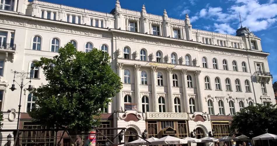 10 Can't-Miss Things to Do in Budapest