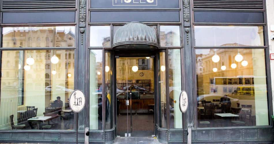 Budapest's 8 Best Historic Coffee Houses